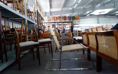 舊物新潮 年輕人為何鐘情于舊家具？